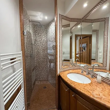 Seaside Serenity, Portside شقة إز