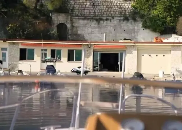 Seaside Serenity, Portside Èze