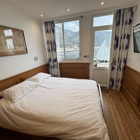 Seaside Serenity, Portside דירה אזה