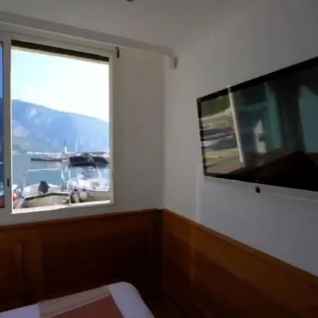 Seaside Serenity, Portside Apartmán